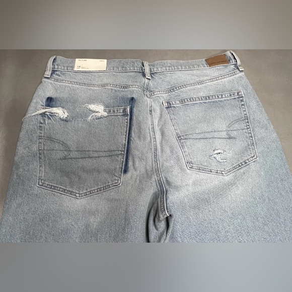 American Eagle 90s Flare Stretch Super High Rise Jeans Size 18 34W 29" Inseam - Picture 10 of 12
